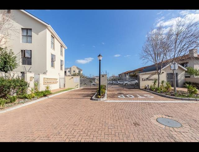 2 BEDROOM APARTMENT SOLD IN BURGUNDY ESTATE